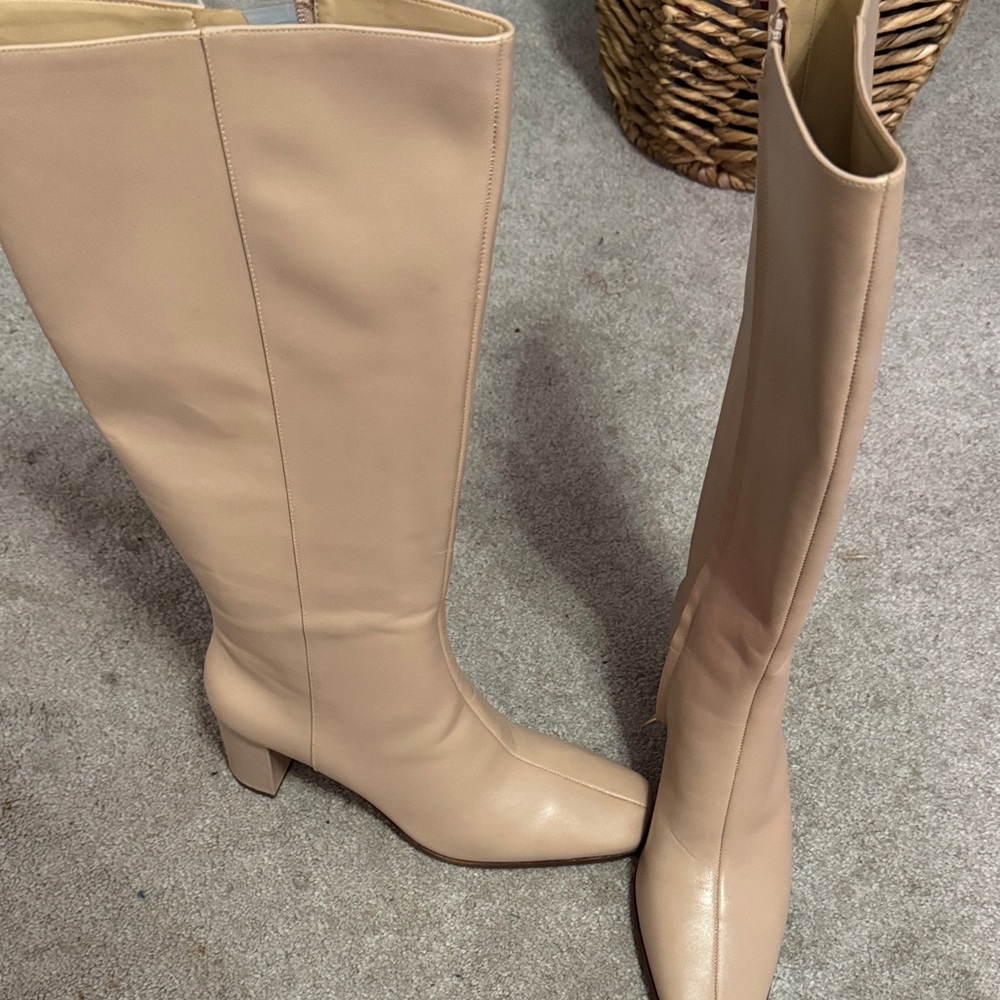 Ann Taylor Leather  Nude Knee high boots